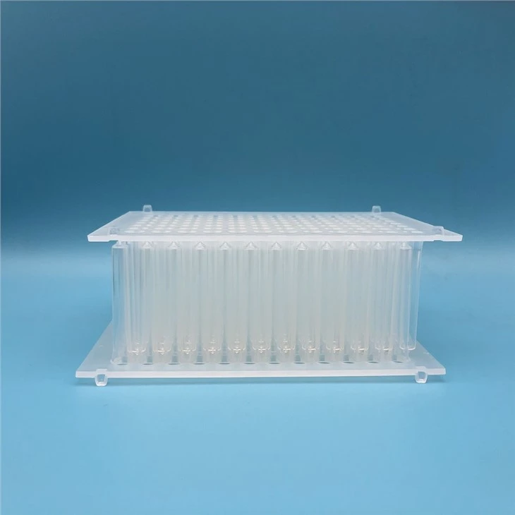 Skaidrus DNR RNR NEMOKAMAI Plasticware 96 Magnetiniai patarimai Šukos